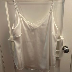 Perfect white camisole to wear under a blazer or jacket etc…